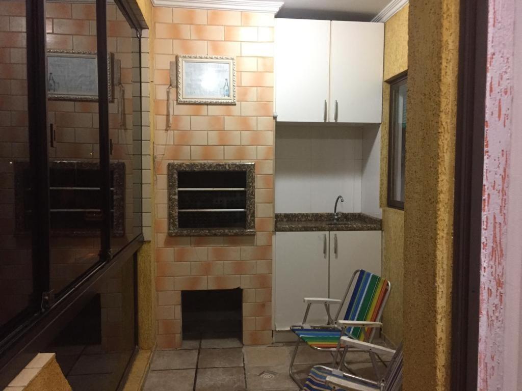 3 Dorm., O Quintal é A E Molhes Apartamento Laguna