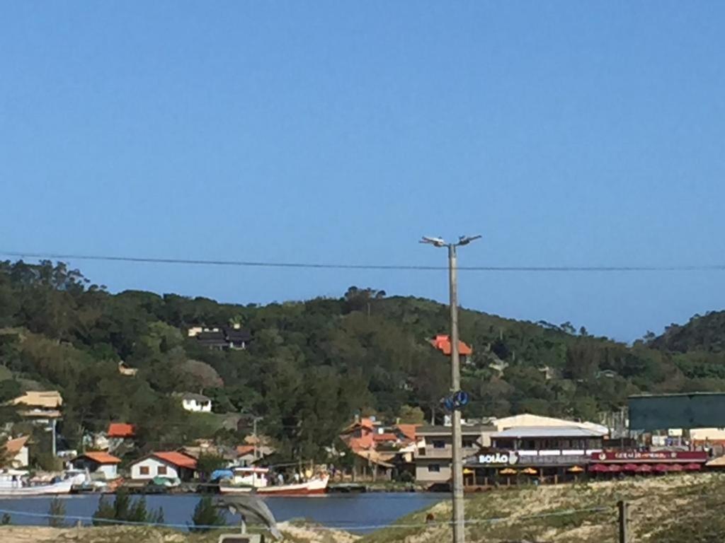 3 Dorm., O Quintal é A E Molhes * Laguna