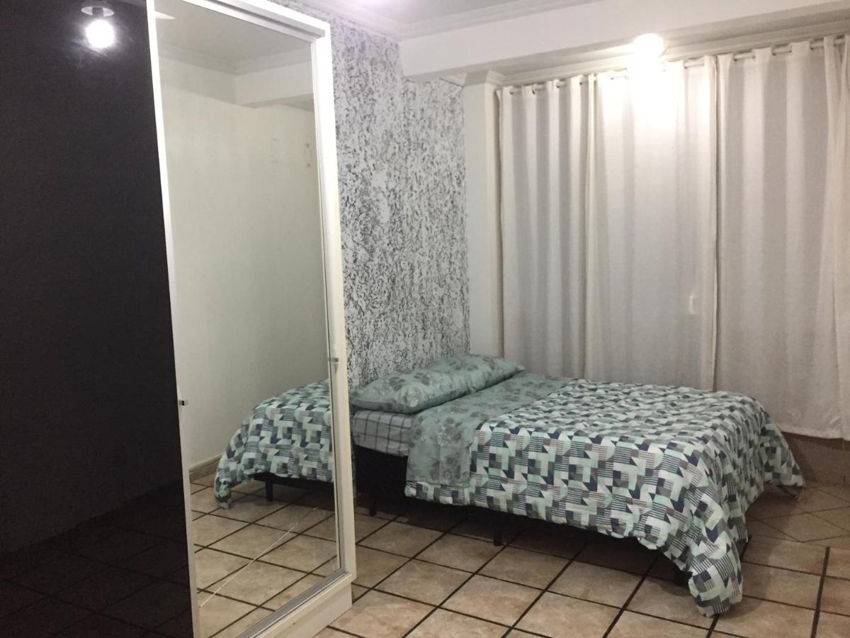 3 Dorm., O Quintal é A E Molhes Apartamento